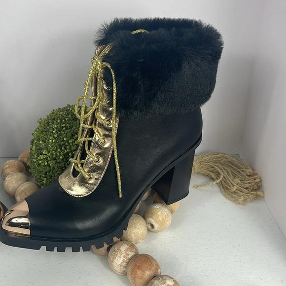 THINGS II COME
Women's Maliyana Luxurious Lace-Up Embellished Block-Heel Booties - Picture 4 of 12